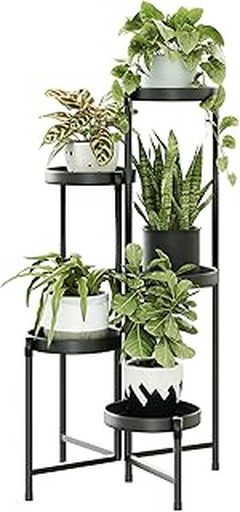 Ideas creativas para personalizar tus soportes para plantas de exterior